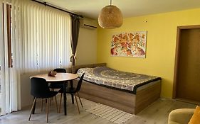Студио Хармония -Supreme Apartments-Балчик